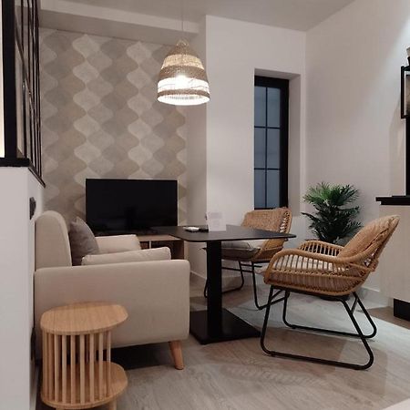 Apartamentos Wur Мадрид Екстериор снимка