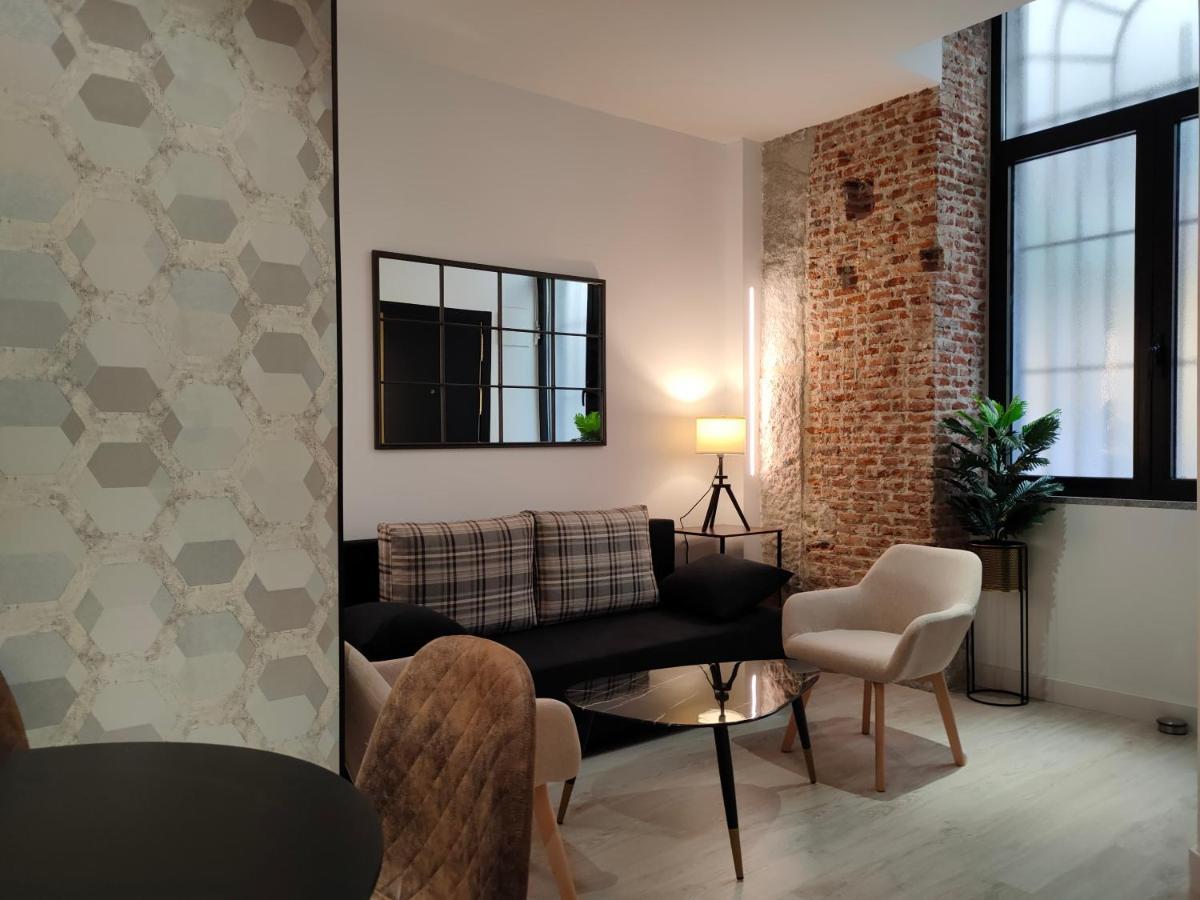 Apartamentos Wur Мадрид Екстериор снимка