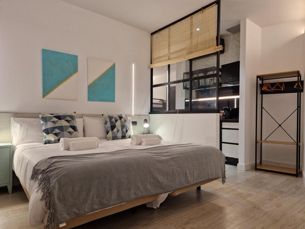 Apartamentos Wur Мадрид Екстериор снимка