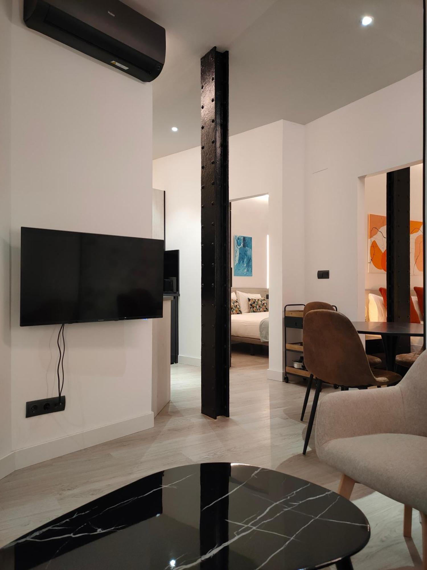 Apartamentos Wur Мадрид Екстериор снимка